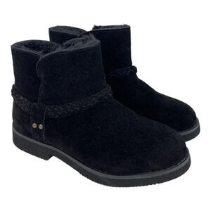 Kaii Cold-Weather Ankle Booties size 6